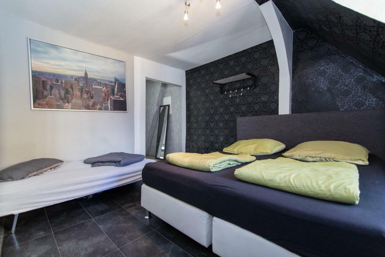 Altstadt Duesseldorf 1 Екстериор снимка